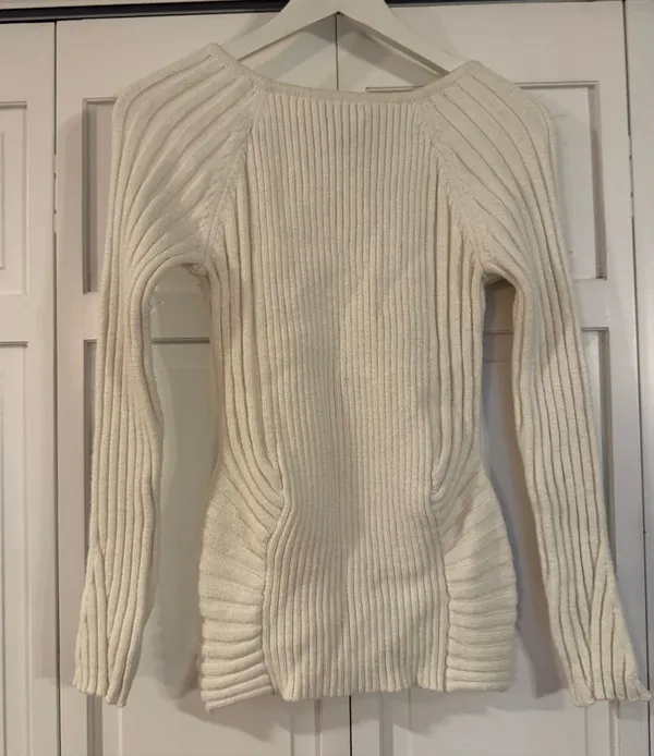 Sundance ribbed off white fitted sweater size xs - Image 4