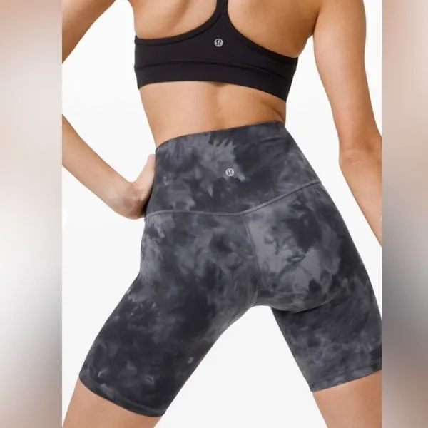 Lululemon Align Shorts‎ 8" Diamond Dye Pitch Grey Graphite Grey Size 0 - Image 2