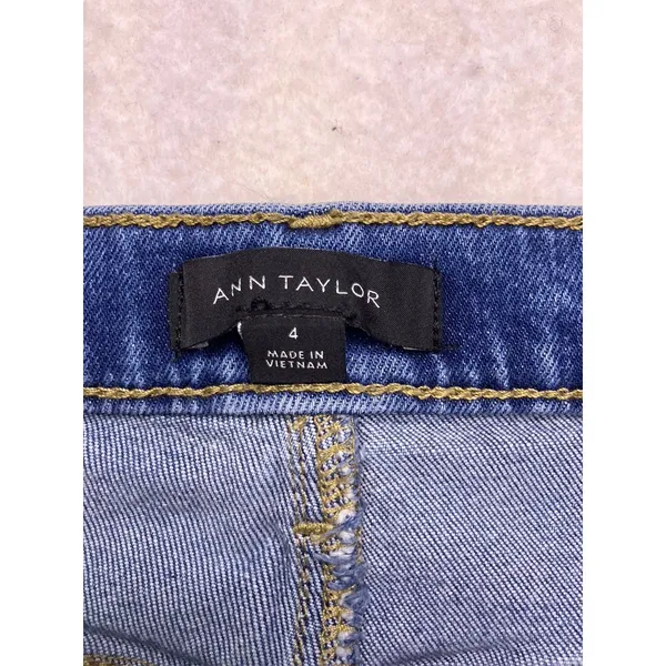 Ann Taylor Flare Jeans‎ Women 4 Blue Patch Pocket High Rise Denim Classic - Image 2