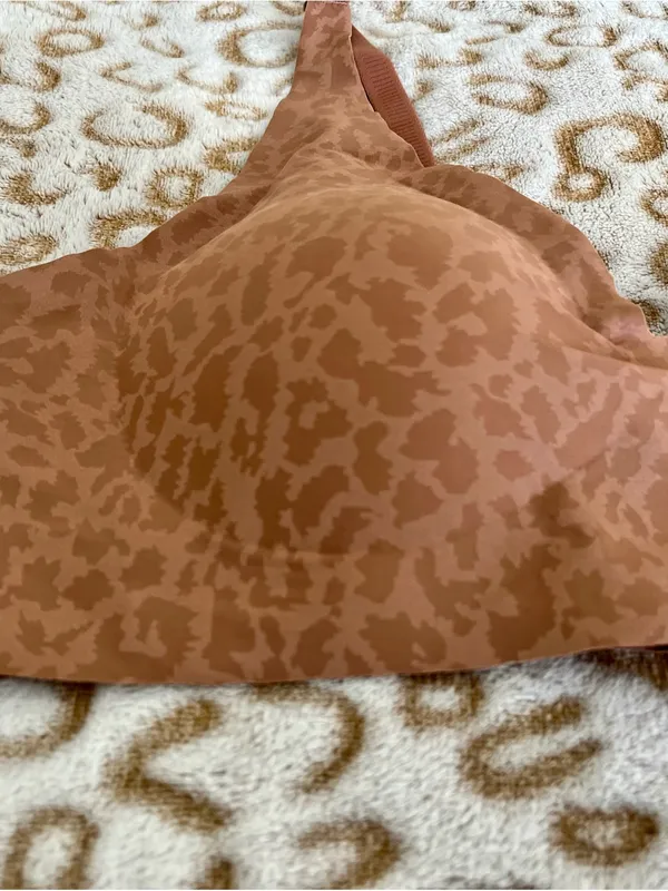 Seamless Nude Wireless T - Image 6