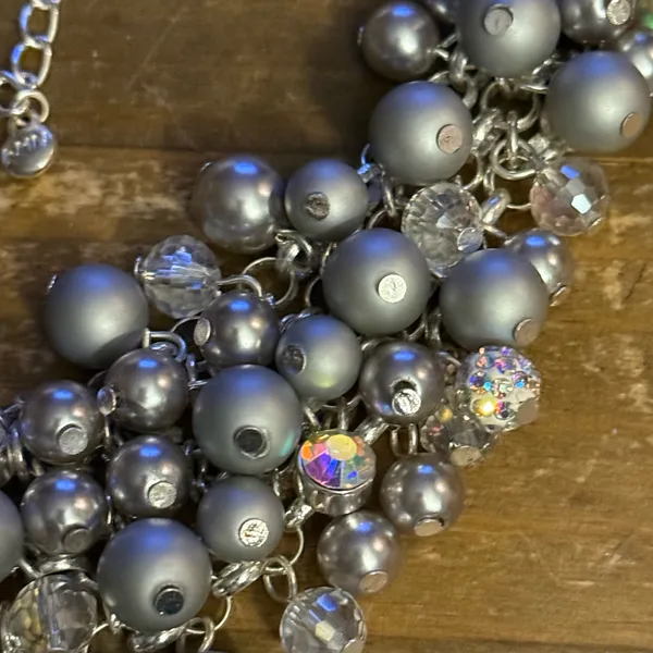 RMN silver tone cluster bead and AB bib necklace - Image 5