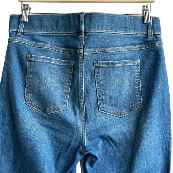 SPANX Flare Jeans Sz L shape EveryWear Vintage Indigo Pull On Stretch - Image 8
