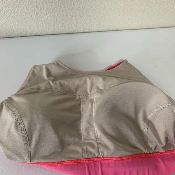 Lulumeon Fast & Free Sports Bra (Nulux) Dazzle Hot Pink Women’s Sz 12 - Image 8