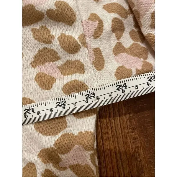 Aerie leopard oversized cozy sweater size xs - Image 10