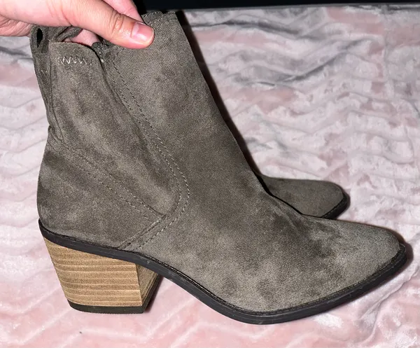 New Dolce Vita No Box Taupe Western Ankle Boots Size 7 - Image 2