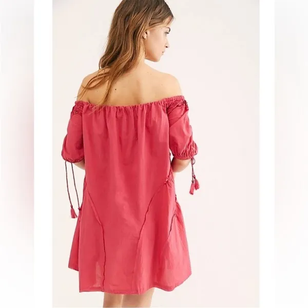✨Free People 'Sunbeat' Off-the-Shoulder Mini Dress✨ - Image 2