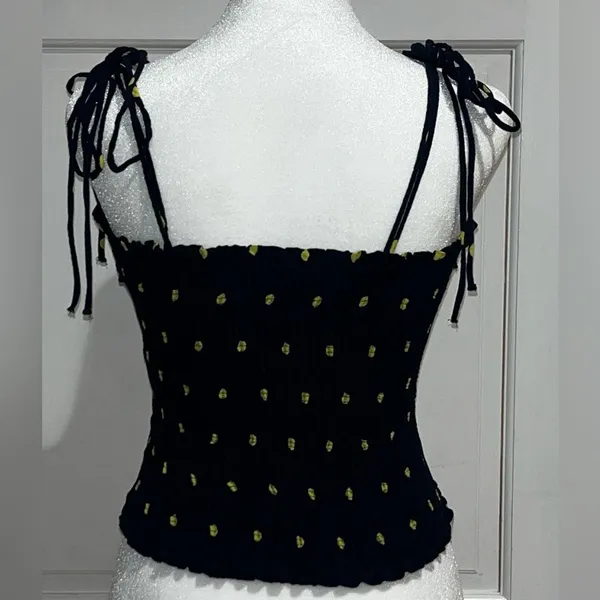 Zara smocked top with polka-dots and shoulder ties Navy and Yellow Size Large - Image 5