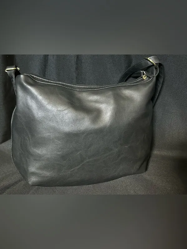 Rosetti Black Leather Shoulder Bag with Gold Hardware - Image 2