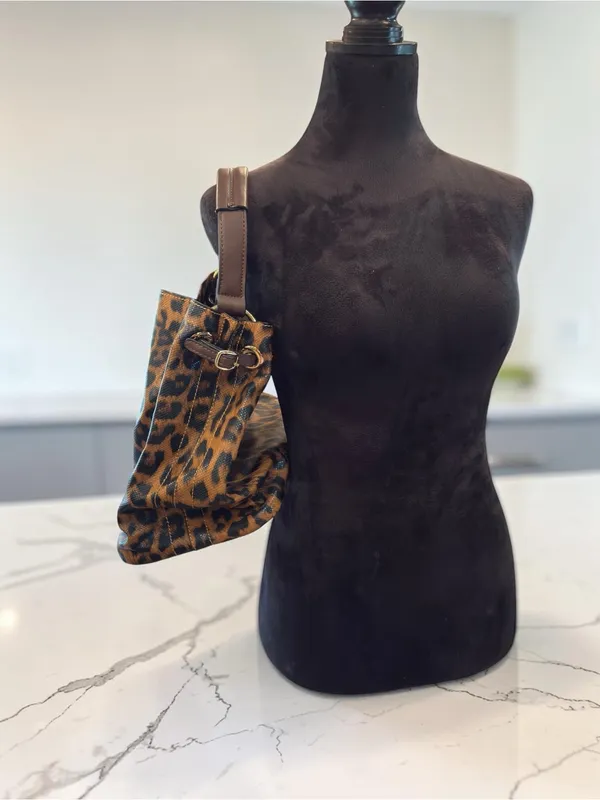 Animal Print Shoulder Bag Boho Chic Brown Trim Magnetic Snap - Image 2