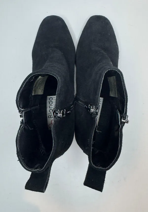 Blondo Black Waterproof Ankle Boots Size 7.5M - Image 4