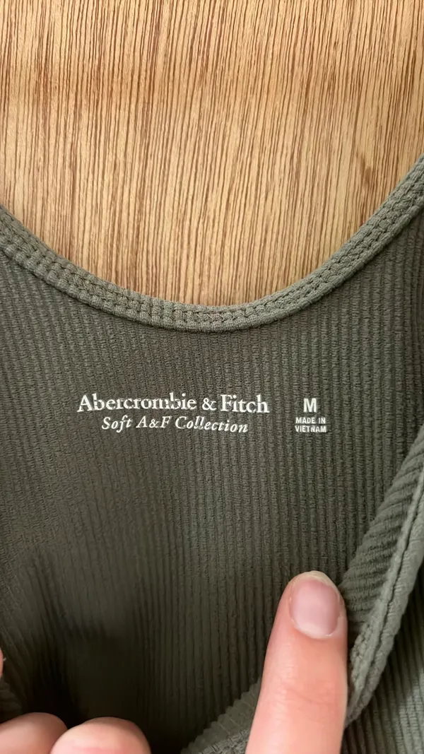 Abercrombie and fitch earthy green bodysuit - Image 3