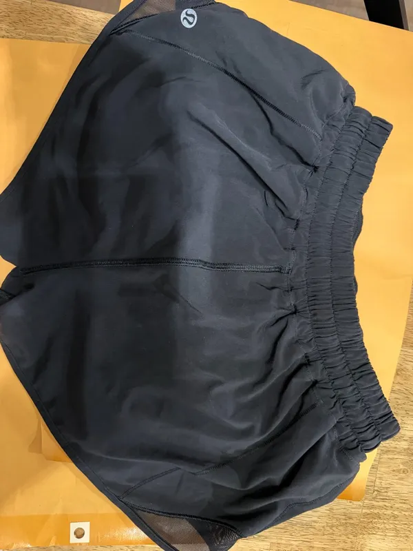 Lululemon Hotty Hot Shorts Black 4" 4 - Image 6