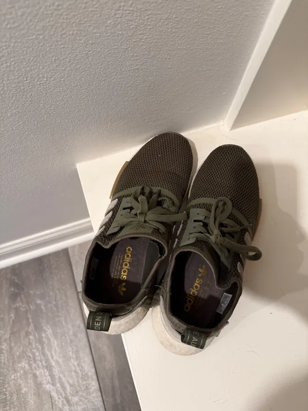 Adidas Women’s Shoes - Image 5