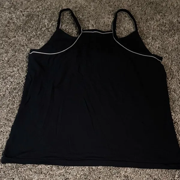 Old Navy active top Black Size XL - Image 2