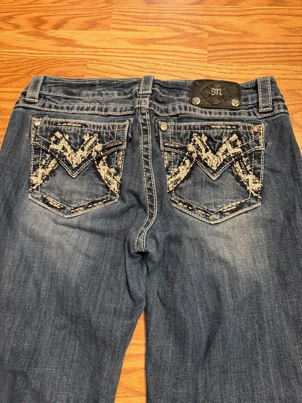 Miss Me Signature Bootcut Embellished Pocket Jeans Size 32 - Image 3