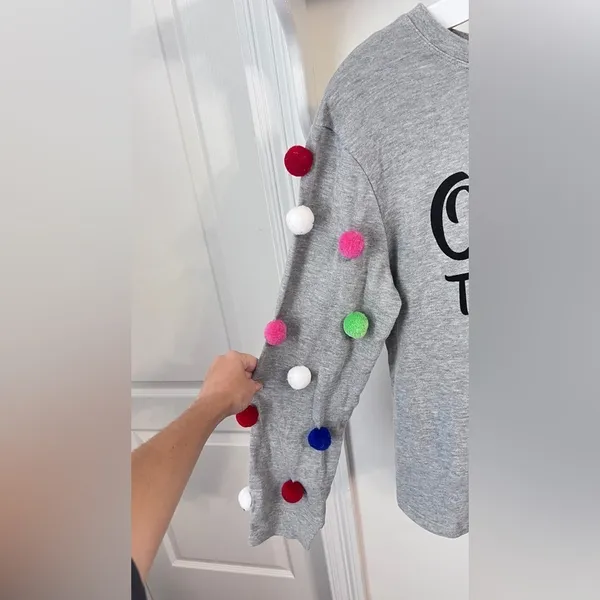 Final price Disney Women's Shirt - Minnie Think Outside The Dot Sweatshirt - Image 5