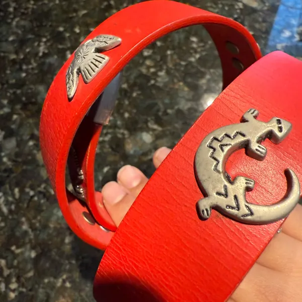 Vintage 90s Womens Silver Concho Southwestern Animals Red‎ Leather Belt 37” M - Image 4