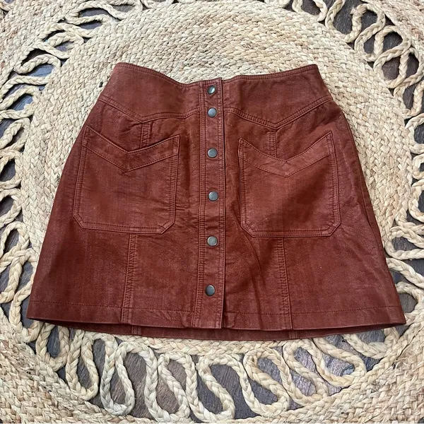 Free People faux leather skirt size 2 - Image 3