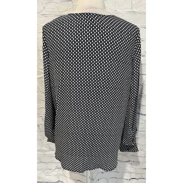 Ann Taylor Factory Top Black & White Polka Dot Long Sleeve Blouse Size Medium - Image 5