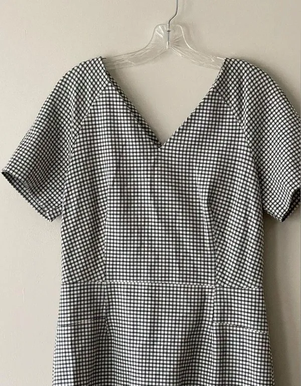 Banana Republic Black And White Gingham Plaid Dress Size 12 - Image 2