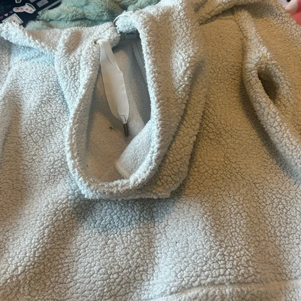 Old navy active Sherpa hoodie - Image 6