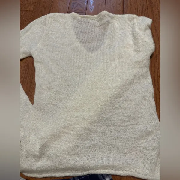 Brandy Melville Andi Mohair V-neck Sweater - Image 2