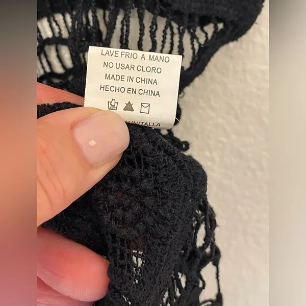 Elegant Women’s Y2K Black Crochet Top Size‎ S/M - Image 6