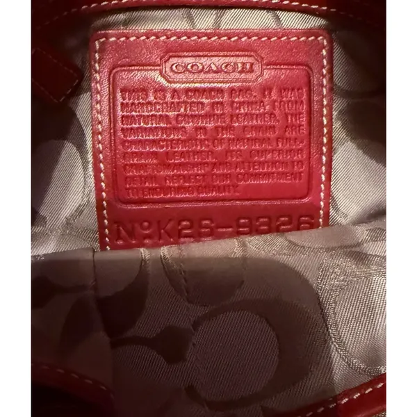 VTG Coach Slim Legacy‎ Shoulder Bag Purse Red Leather 9326 Pristine Inside EUC - Image 13