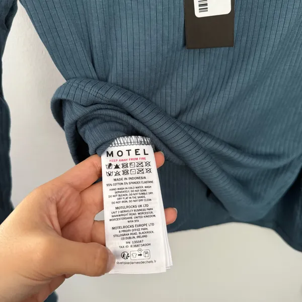 Motel Rocks XS NEW Dinar Split Hem Top In Mineral Blue - Image 7