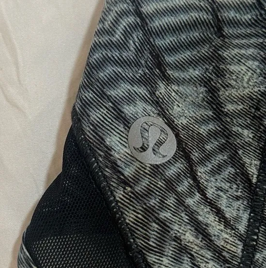 lululemon shorts - Image 3