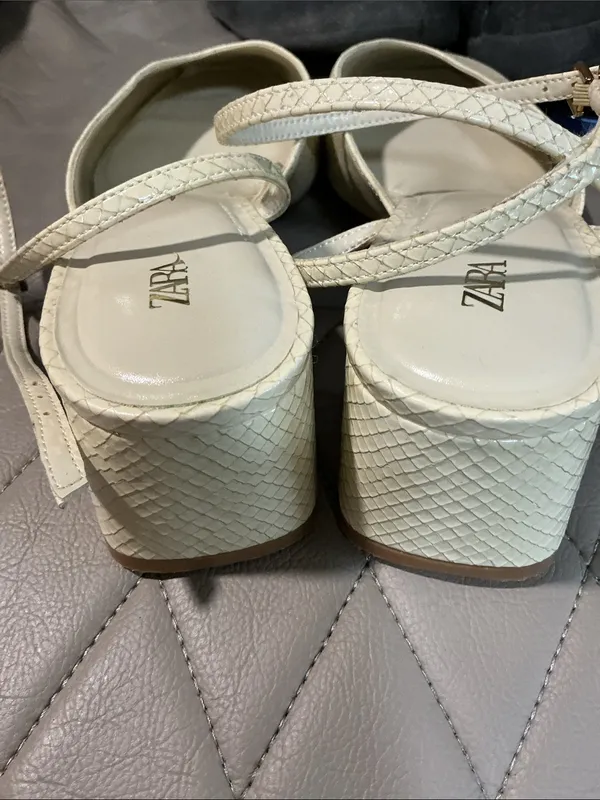 Zara Cream Textured Square-Toe Ankle Strap Mules - Image 9