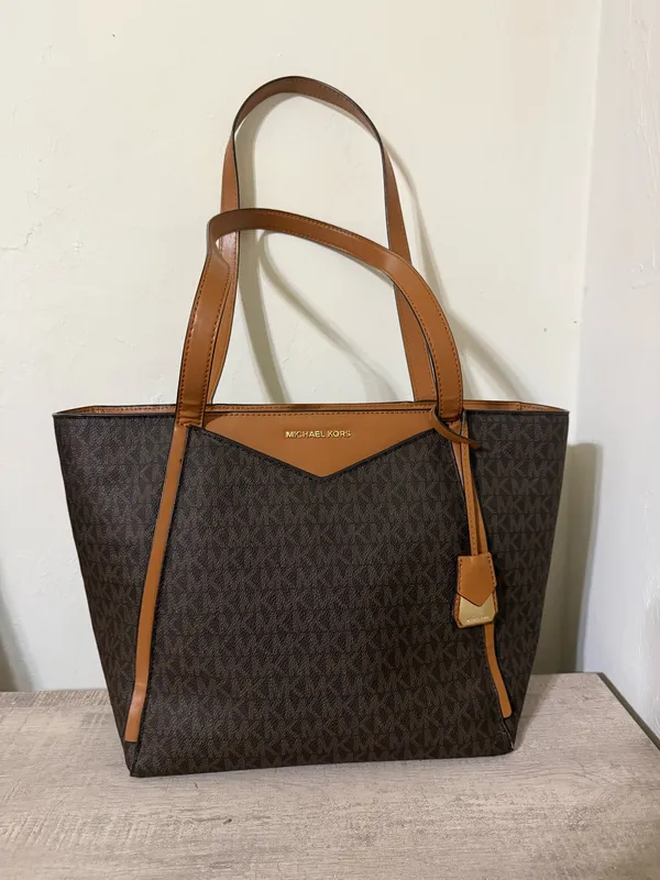 Michael Kors Purse - Image 4
