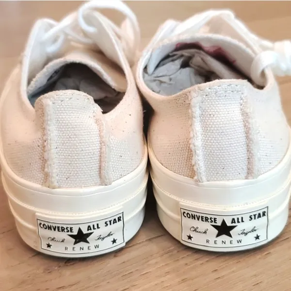 Brand New Converse Chuck Taylor 70 Renew - Off White Size 5 - Image 2