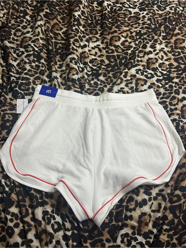 JoyLab White High-Waist Shorts with Red Piping Trim - Image 3