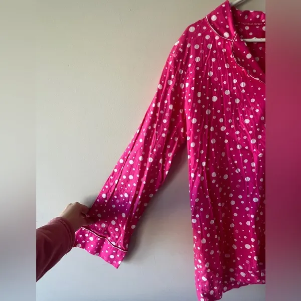 FINAL PRICE Victoria’s Secret Button Down Sleep Shirt - Image 4