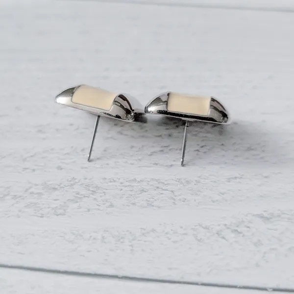 Vintage Stud Earrings Silver Tone & Cream Enamel Square - Image 7