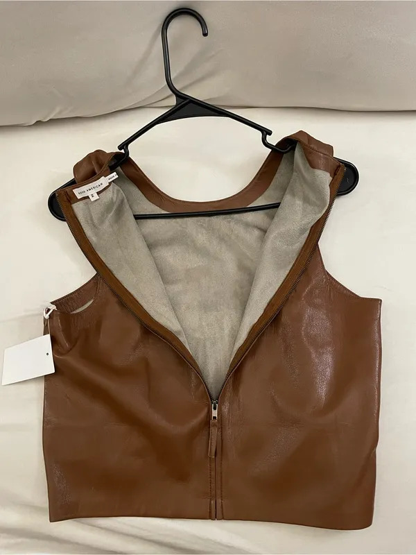 Good American NWT Faux Leather Sleeveless Shell Top Size 2 - Image 6