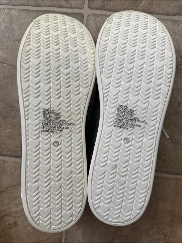 Women’s Dark Gray/Black/White/Patterned Sneakers - Image 3