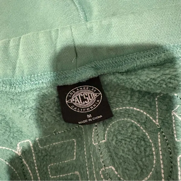 PACSUN Logo Embroidered Rolled Hem Sweat Shorts green‎ size Medium - Image 6