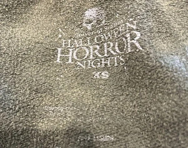 Universal Studios Halloween Horror Nights 2023 Graphics Sweatshirt Hoodie XS - Image 8