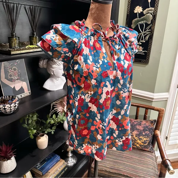 Olivia James Astrid Ruffle Sleeve Top – XS – Abstract Floral in 100% Cotton - Image 5