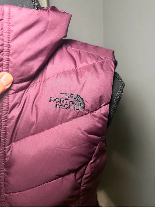 The North Face 550 Fill Goose Down Puffer Vest Plum Quilted XS - Image 3