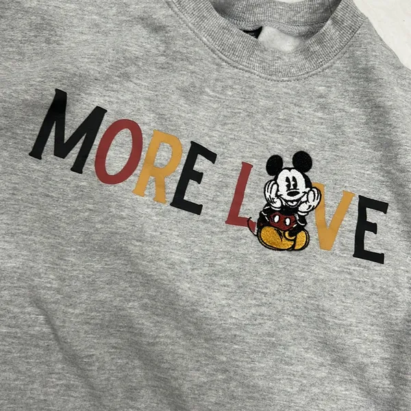 ❤️💛MICKY MOUSE SWEATER💛❤️ - Image 8