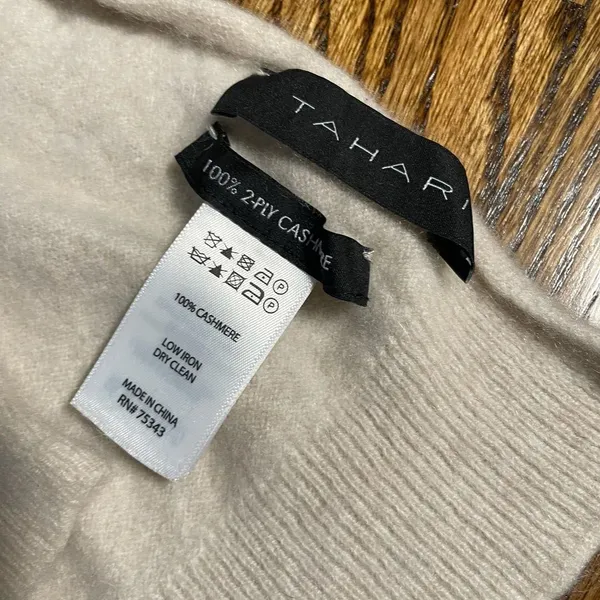 Tahari Cashmere Scarf Cream Beige 100% 2-Ply Cashmere Winter - Image 4