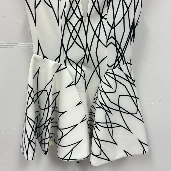 NWT‎ Rumor Boutique White Black Geometric Scuba Fit Flare Mini Dress Small Nylon - Image 5