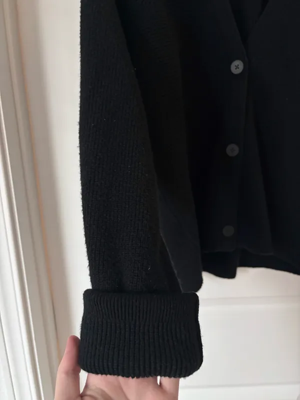 Lululemon Cardigan Sweater - Image 4