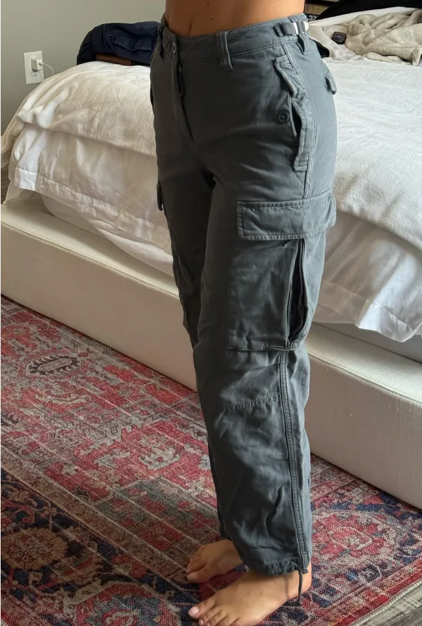 Aritzia TNA Cargo Pants - Image 2