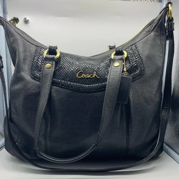 COACH Ashley black leather satchel - Image 6