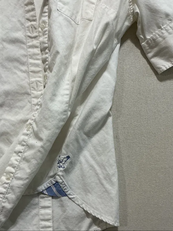 American Eagle Outfitters White Short-Sleeve Button-Down Shirt - Image 5