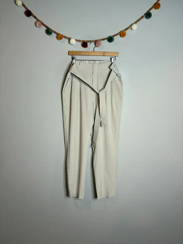 Athleta Skyline II cream dress pants - Image 2